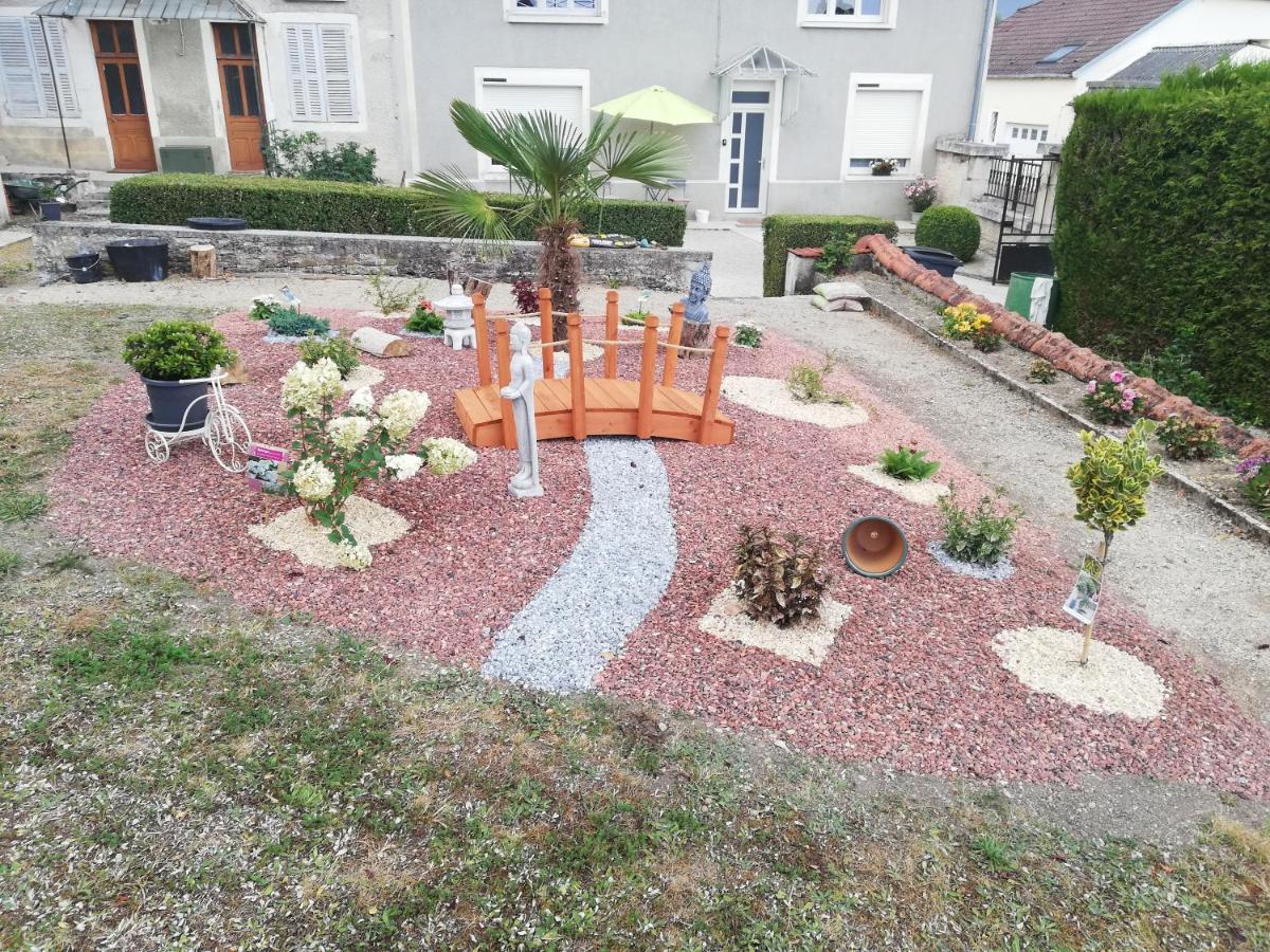 Gite Du Capitaine Maranville Buitenkant foto
